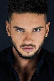 Actor Dorian Popa din filmul Mentorii (2025)