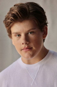 Actor Maxwell Simkins din serialul Schimbare de viteze (2025)