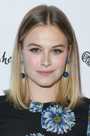 Actor Tiera Skovbye din serialul Asistentele medicale (2020)