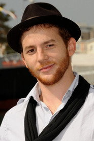 Actor Malik Zidi din serialul Nox (2018)