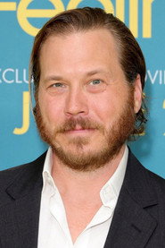 Actor Scott MacArthur din serialul Noua ofensivă (2025)