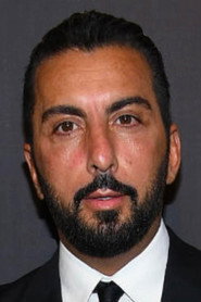 Actor Danny A. Abeckaser din filmul Prădătorii (2016)