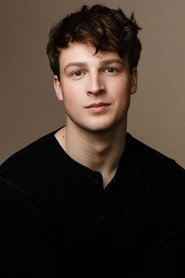 Actor Fionn Laird din serialul Institutul (2025)