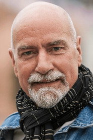 Actor Egill Ólafsson din filmul Legătura (2024)