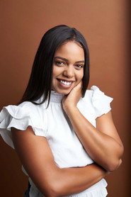 Actor Bree Winslow din filmul Dependența perfectă (2023)