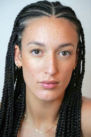 Actor Casey Waller din filmul O frecvență de Crăciun (2023)