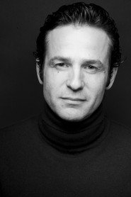 Actor Gustavo Salmerón din serialul Legado (2025)