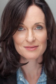 Actor Molly O'Brien din filmul Singura fată din orchestră (2023)