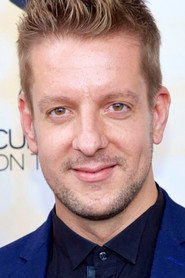 Actor Alex Klaasen din filmul Fox and Hare Save the Forest (2024)