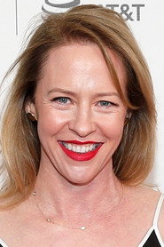 Actor Amy Hargreaves din filmul Founders Day (2024)