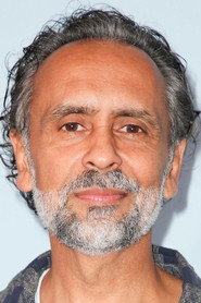 Actor Bernard White din filmul Marea retragere (2024)