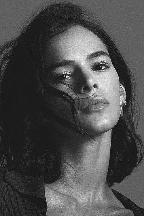 Bruna Marquezine