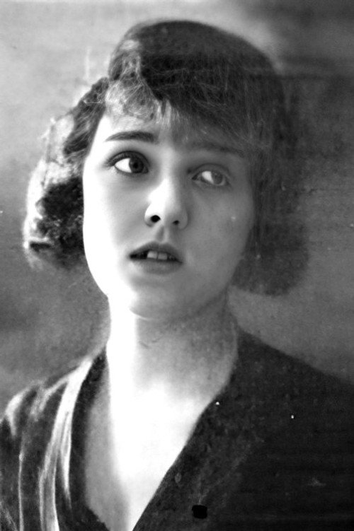 Nina Byron