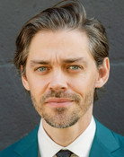 Tom Payne