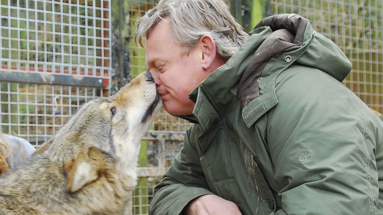 Martin Clunes: My Travels and Other Animals