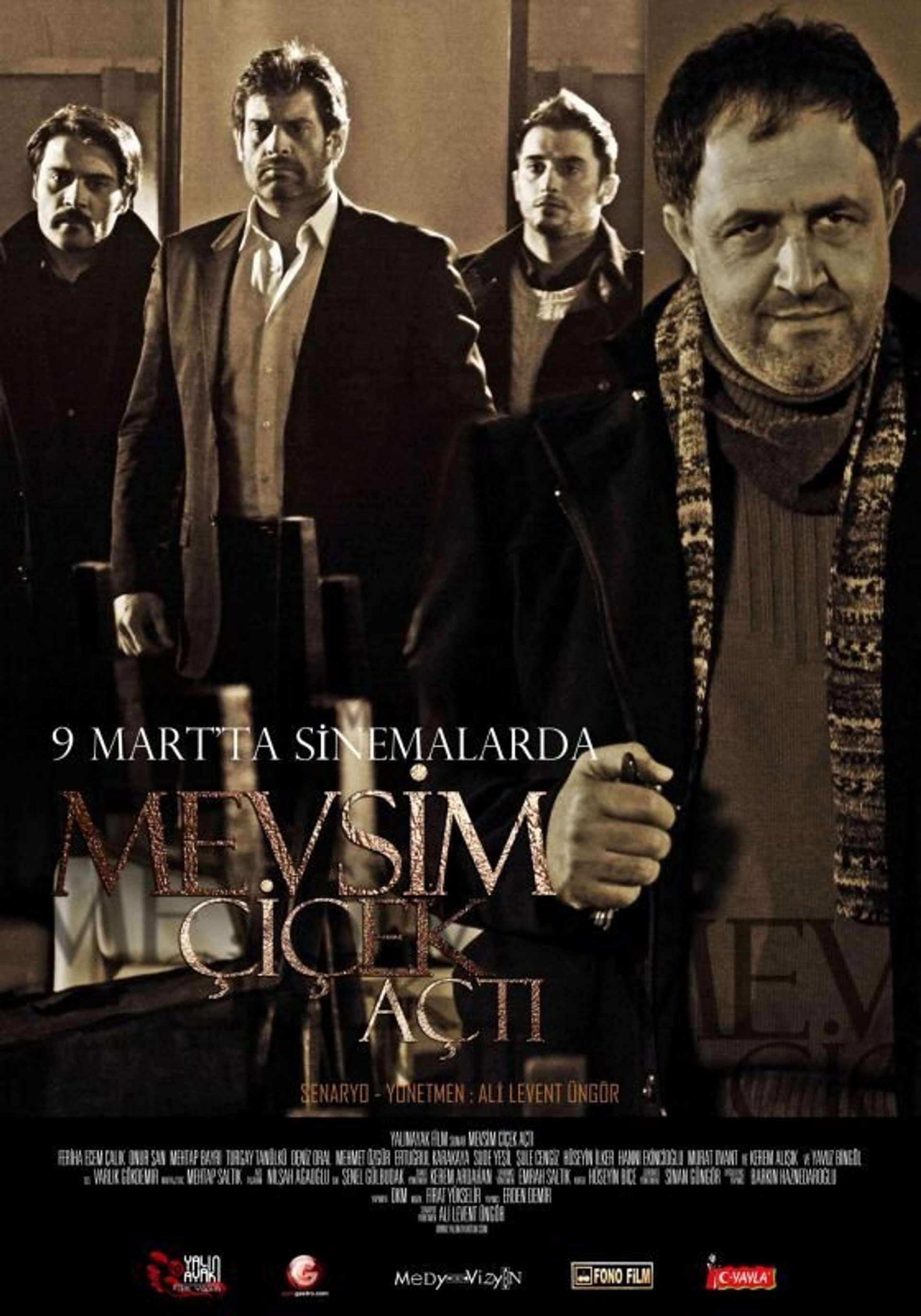 Mevsim Çiçek Açtı