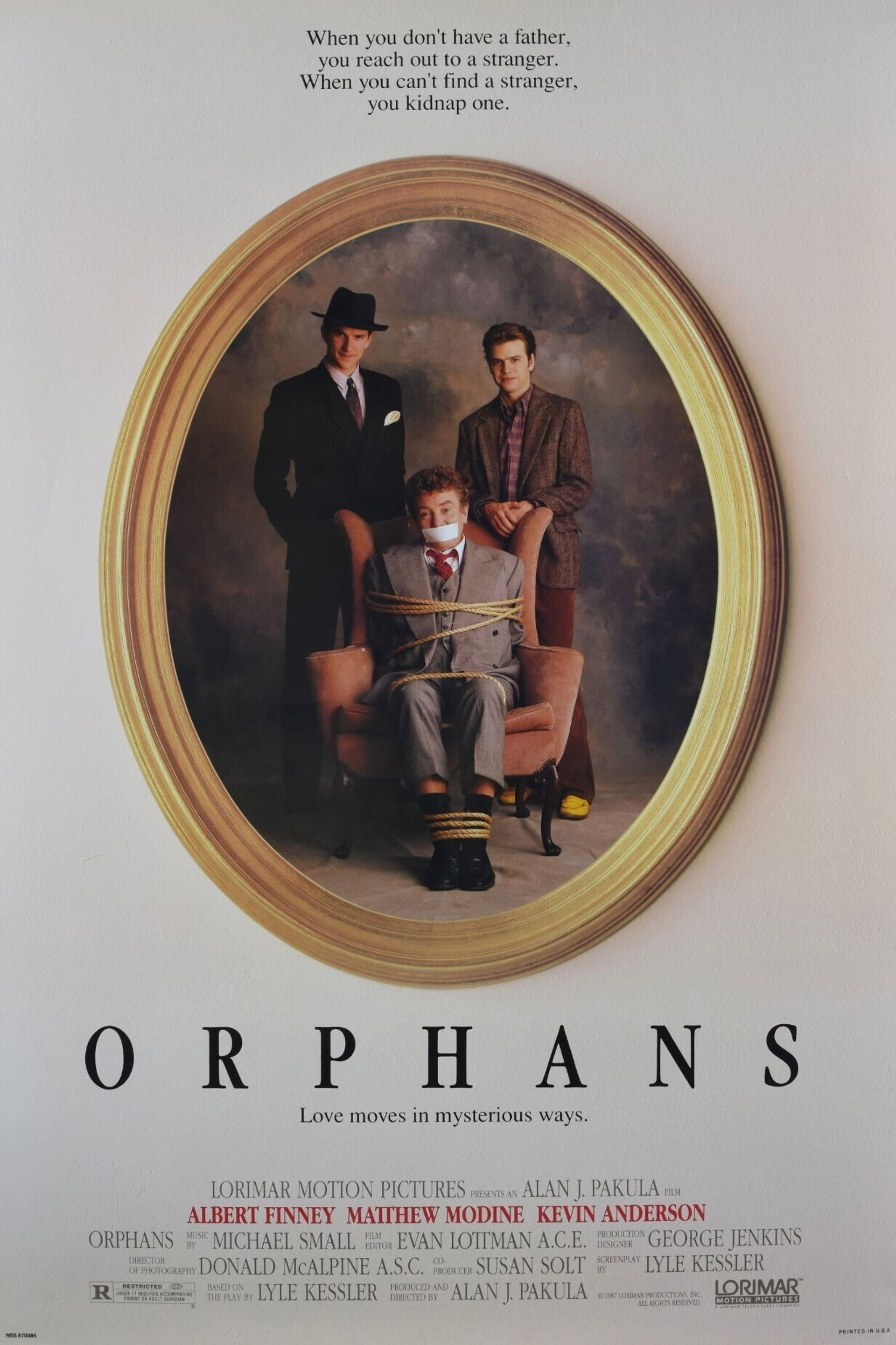 Órfãos
