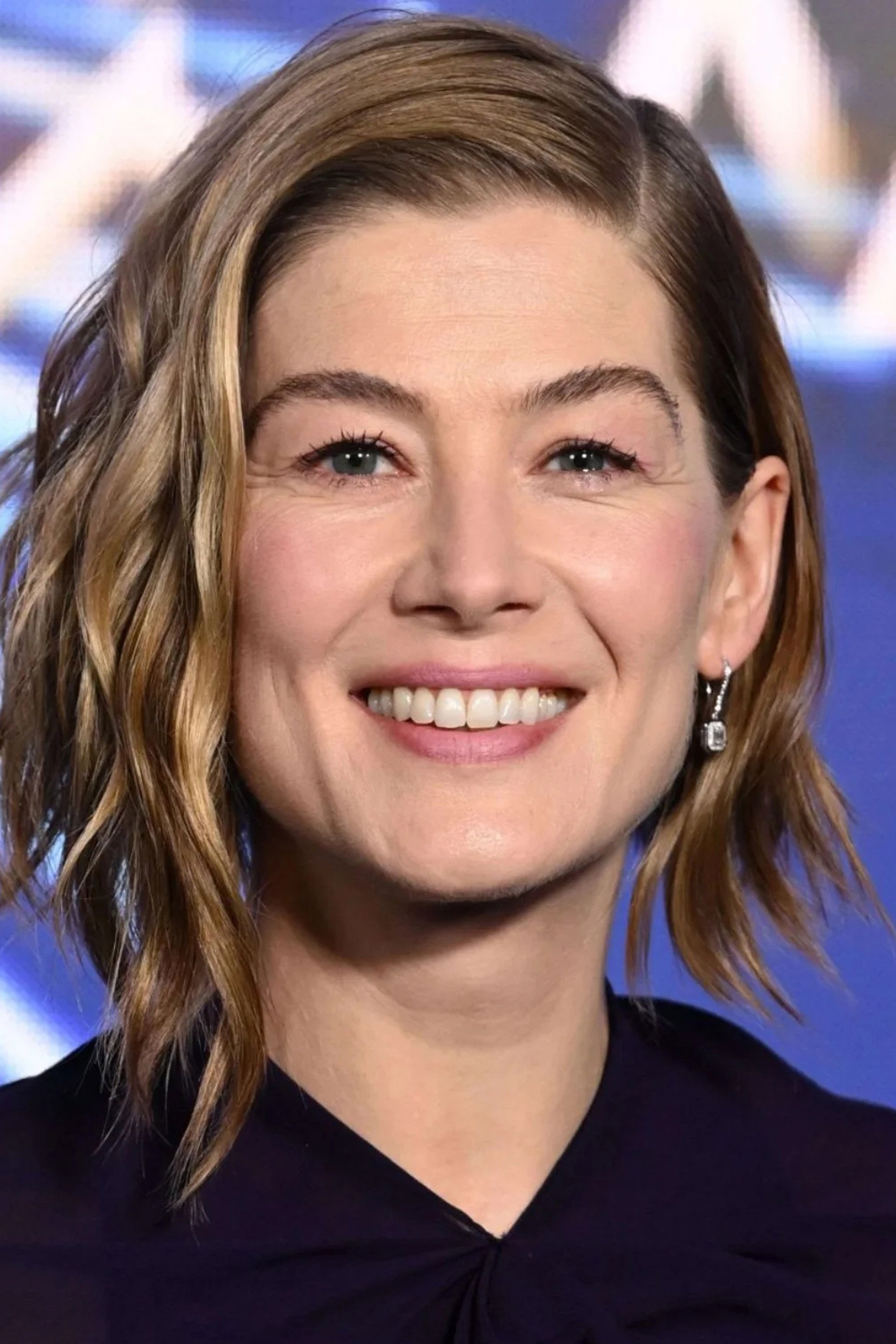 Rosamund Pike