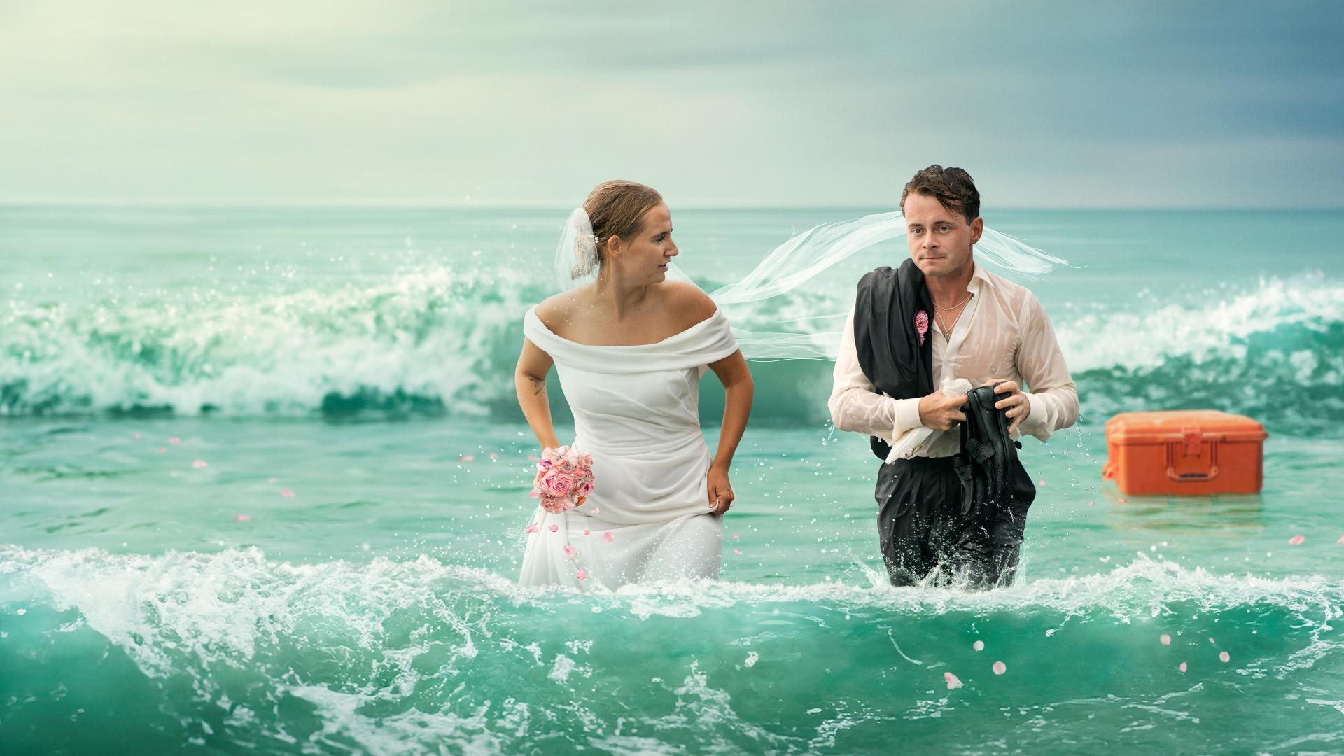 Stranded on Honeymoon Island Danmark