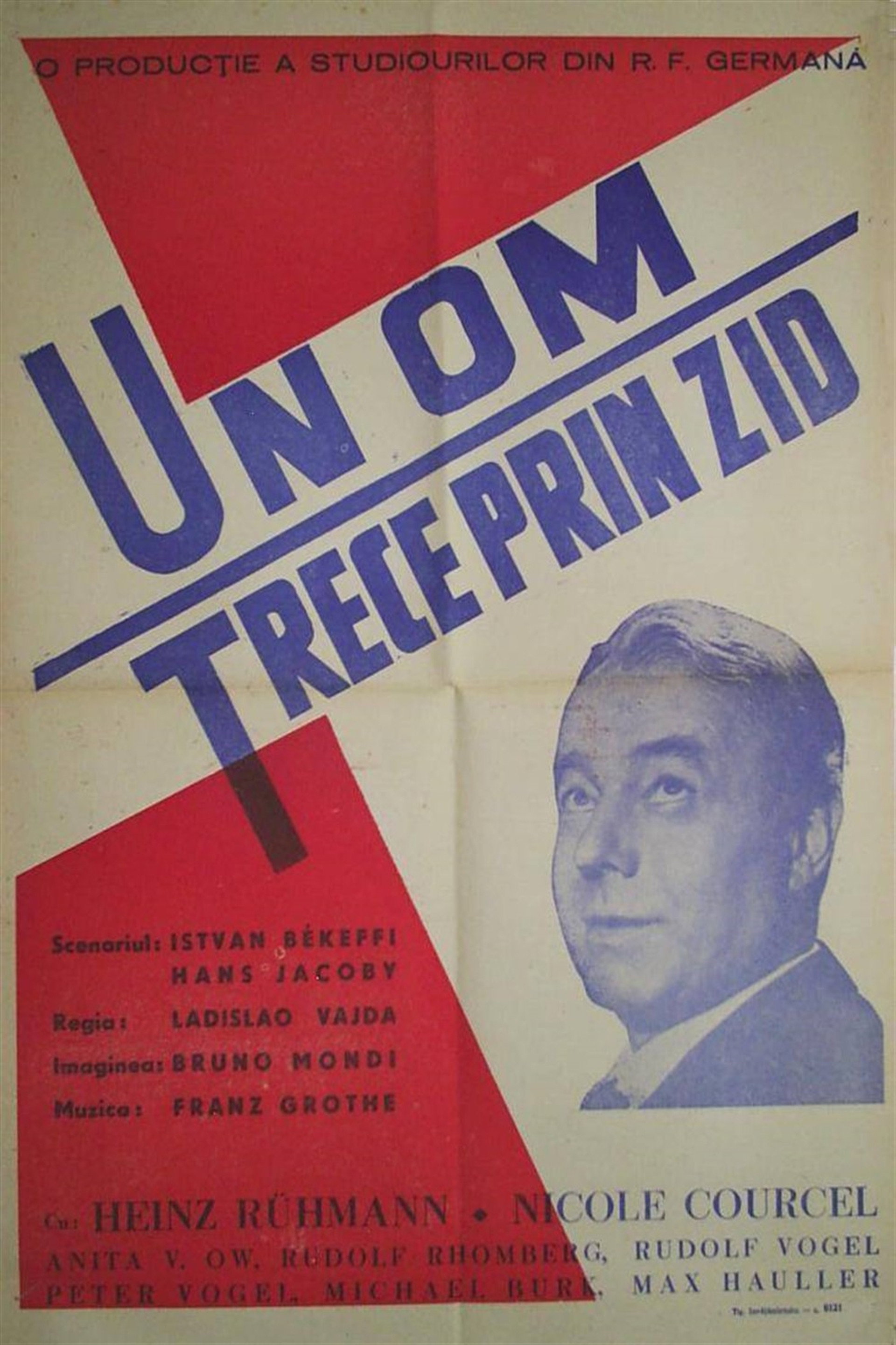 Un om trece prin zid