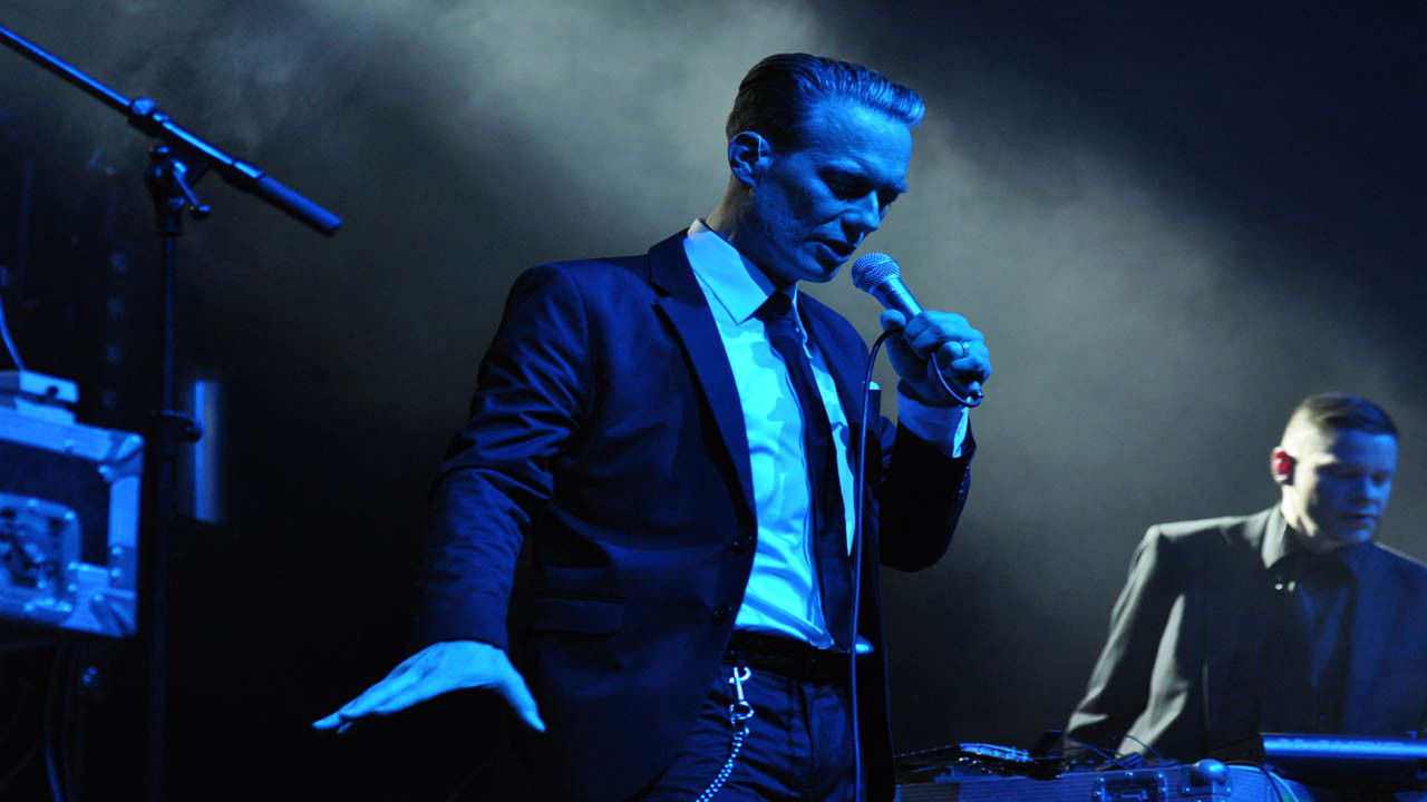 Covenant: In Transit (Live & Doku)