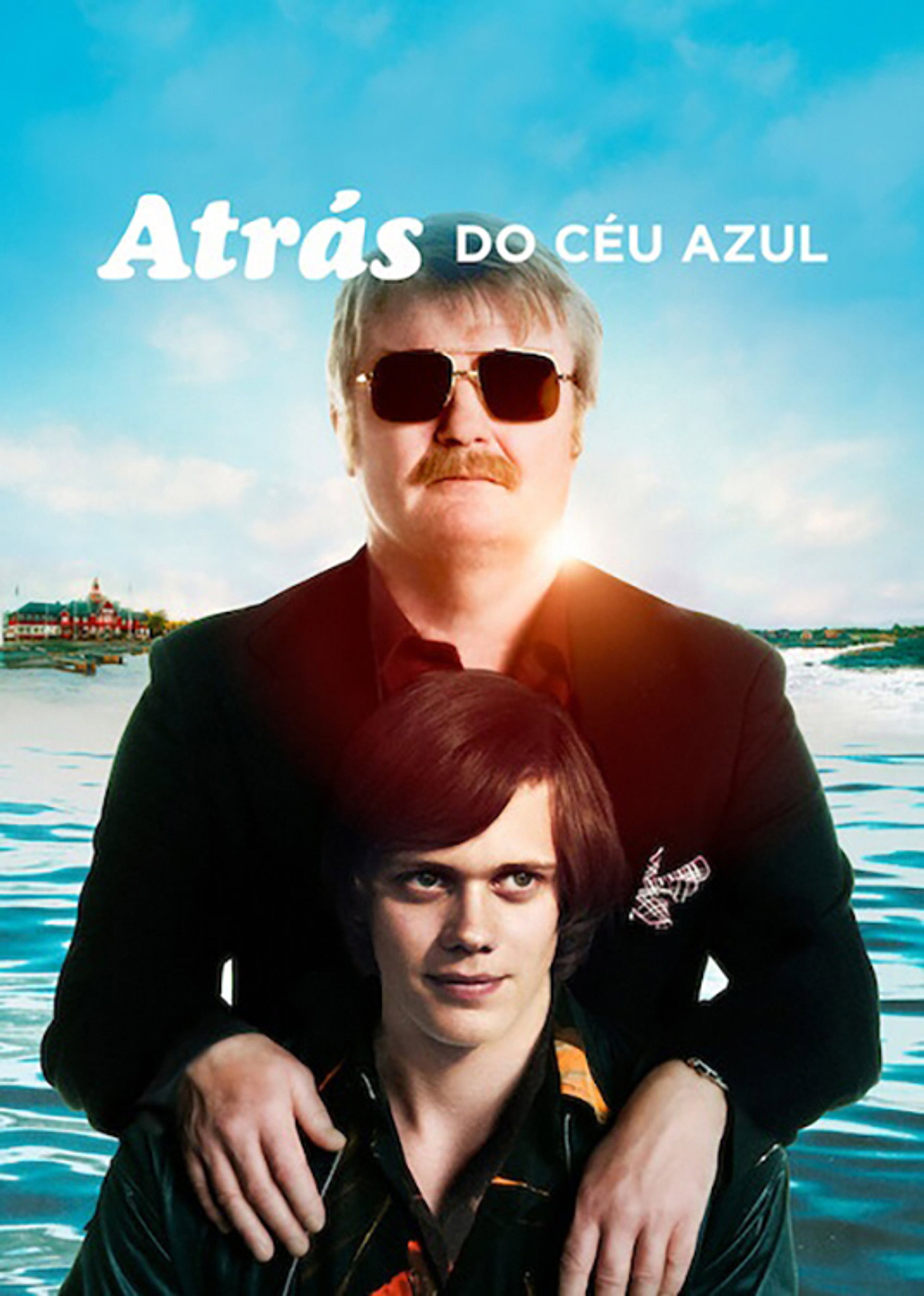 Atrás do Céu Azul