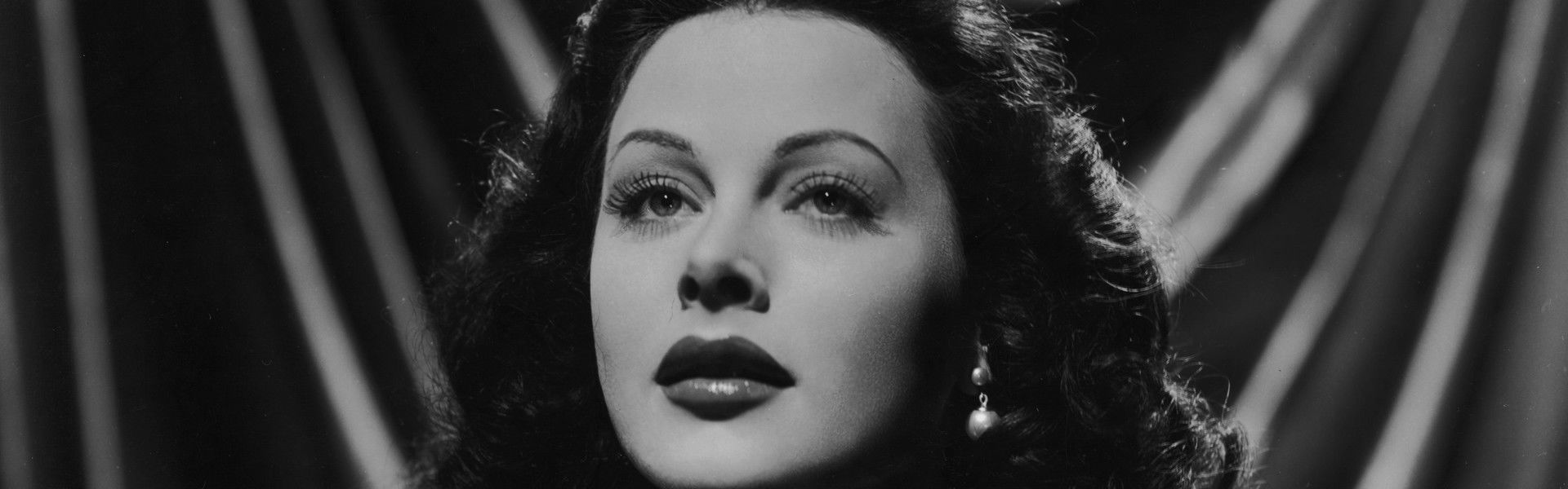 Bombshell: The Hedy Lamarr Story