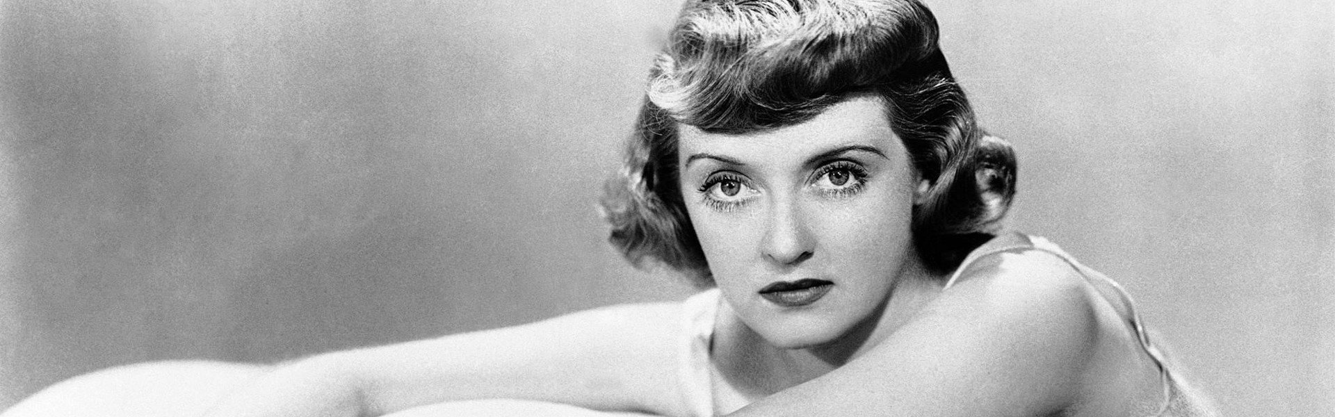 Stardust: The Bette Davis Story