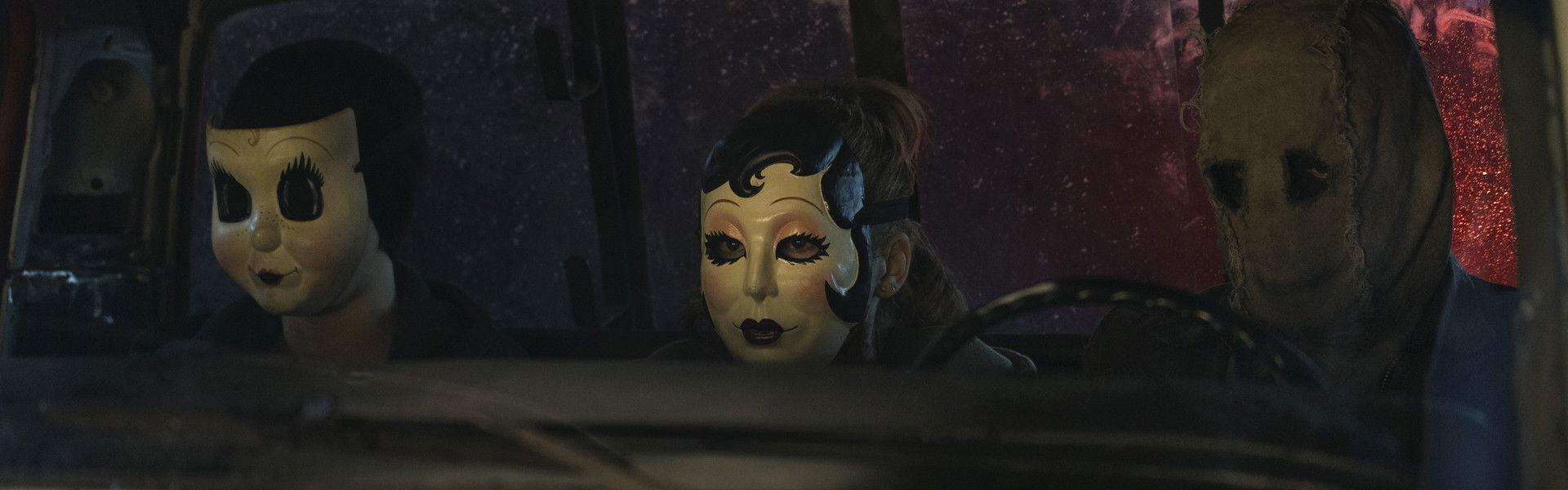 The Strangers: Chapter 3