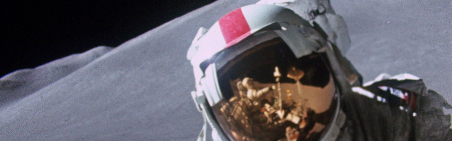 Apollo: Missions to the Moon