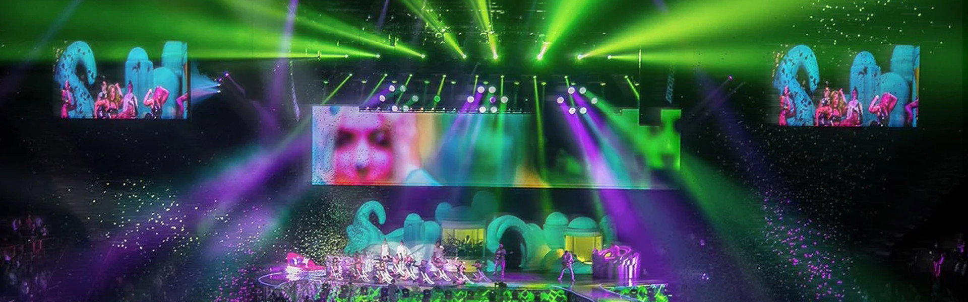 Lady Gaga's artRAVE - The ARTPOP Ball