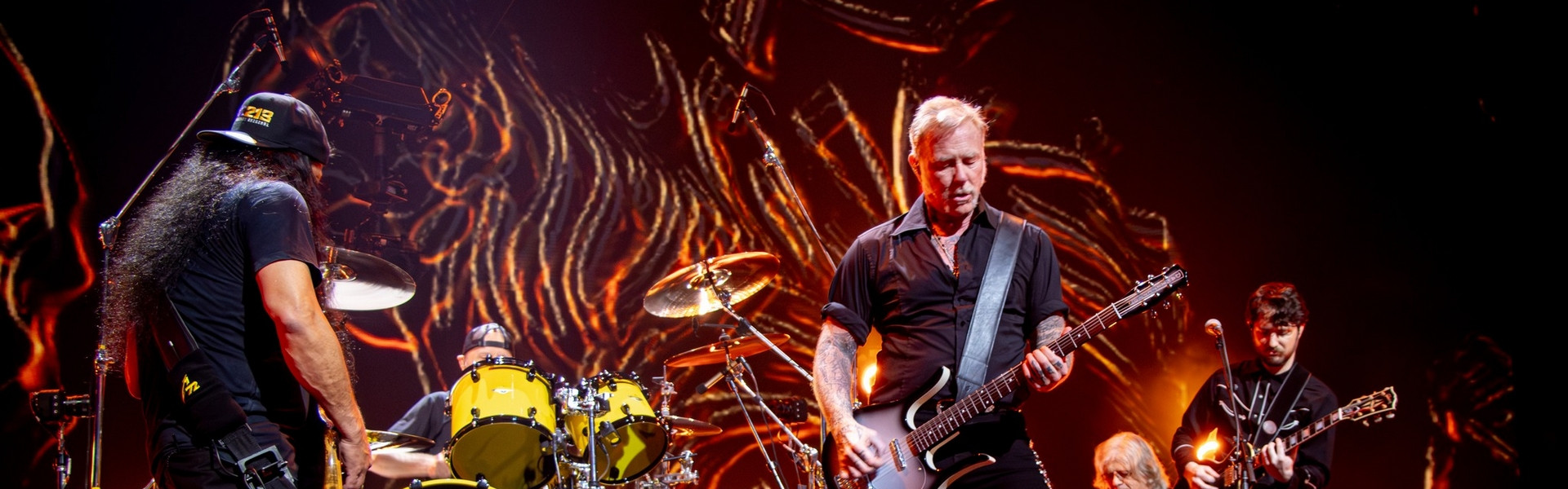 Metallica: Helping Hands Concert & Auction