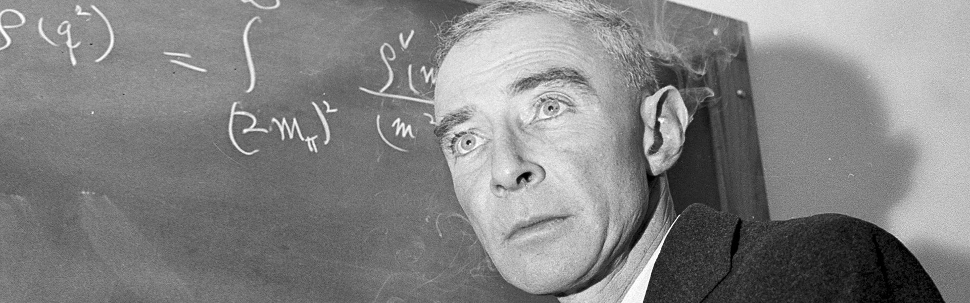 To End All War: Oppenheimer & the Atomic Bomb