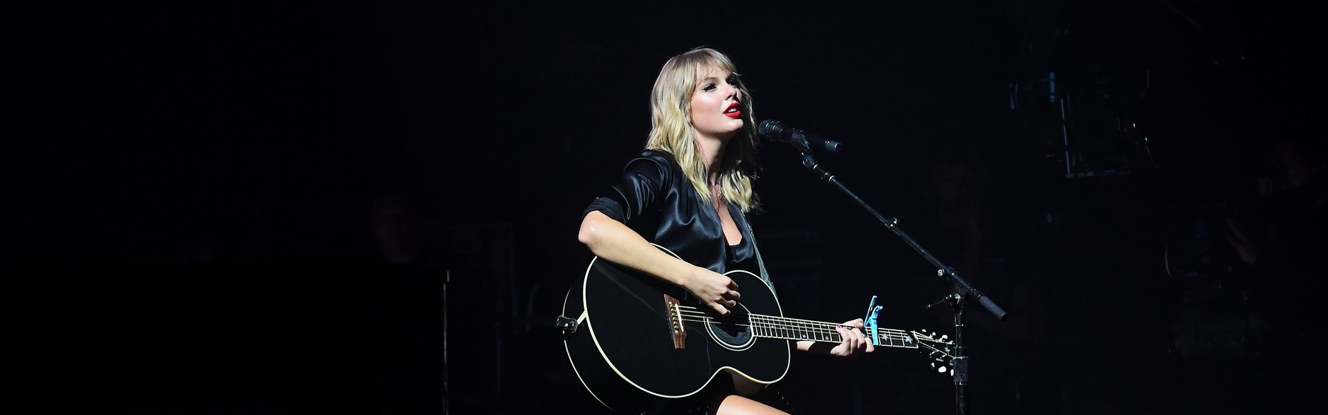 Taylor Swift City of Lover Concert