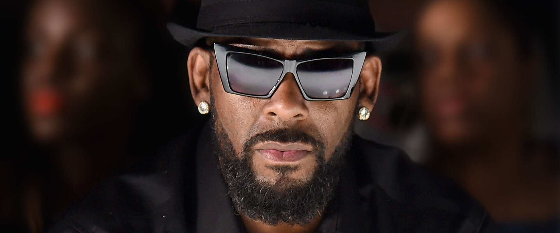 R Kelly: Sex, Girls and Videotapes海报