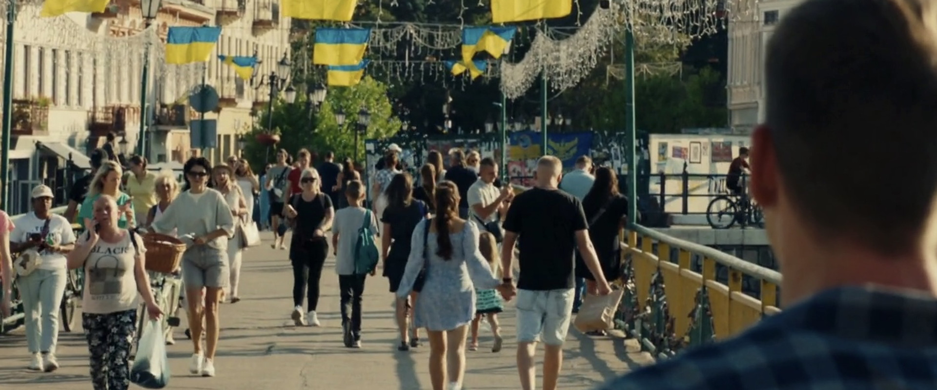 russia goodbye backdrop