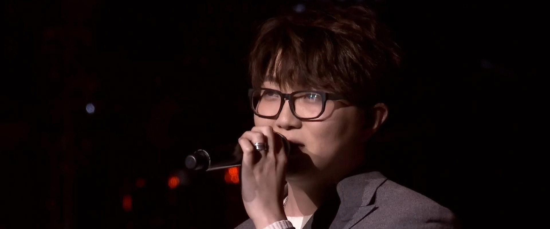“像我这样的人”全国巡回演唱会 backdrop