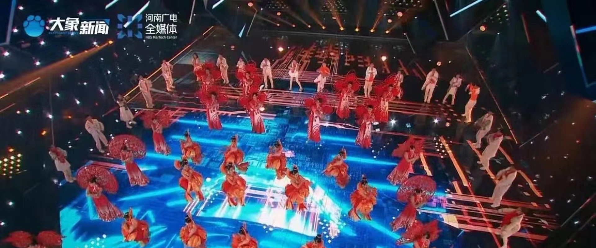 2022河南春晚 虎虎生风中国潮 backdrop