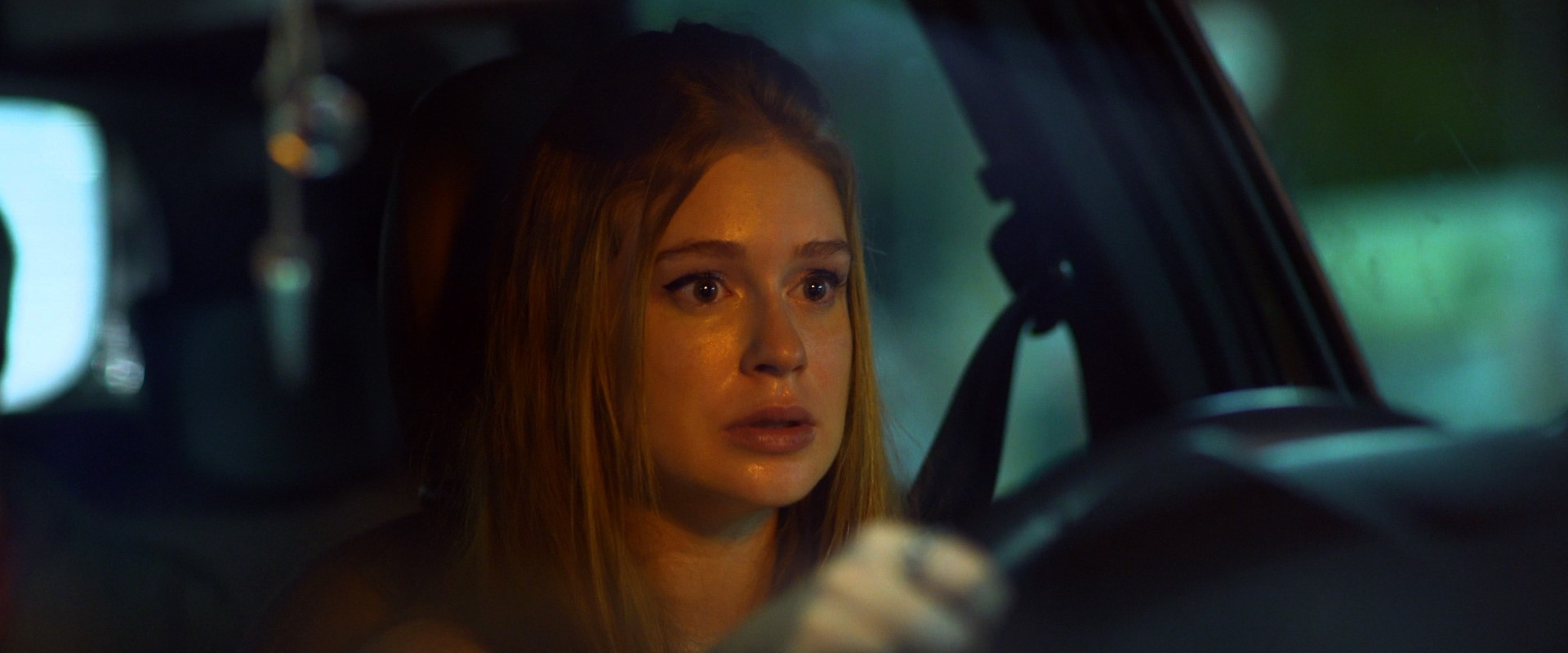 Express Kidnapping backdrop