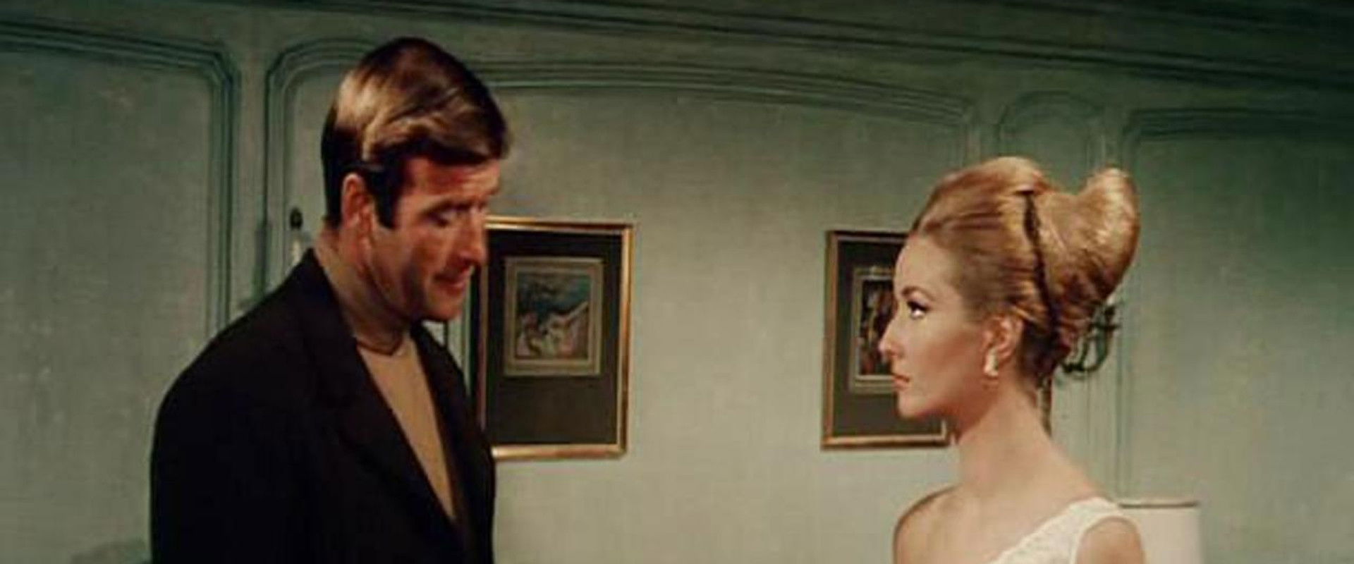 Special Mission Lady Chaplin backdrop