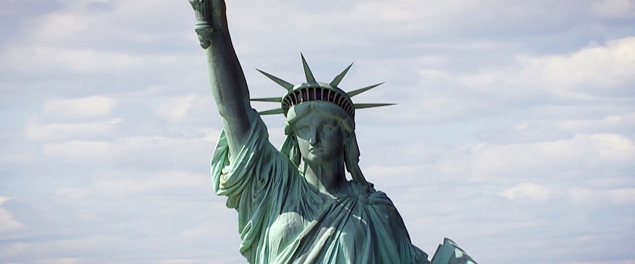 The American Dream: Europeans in the New World backdrop