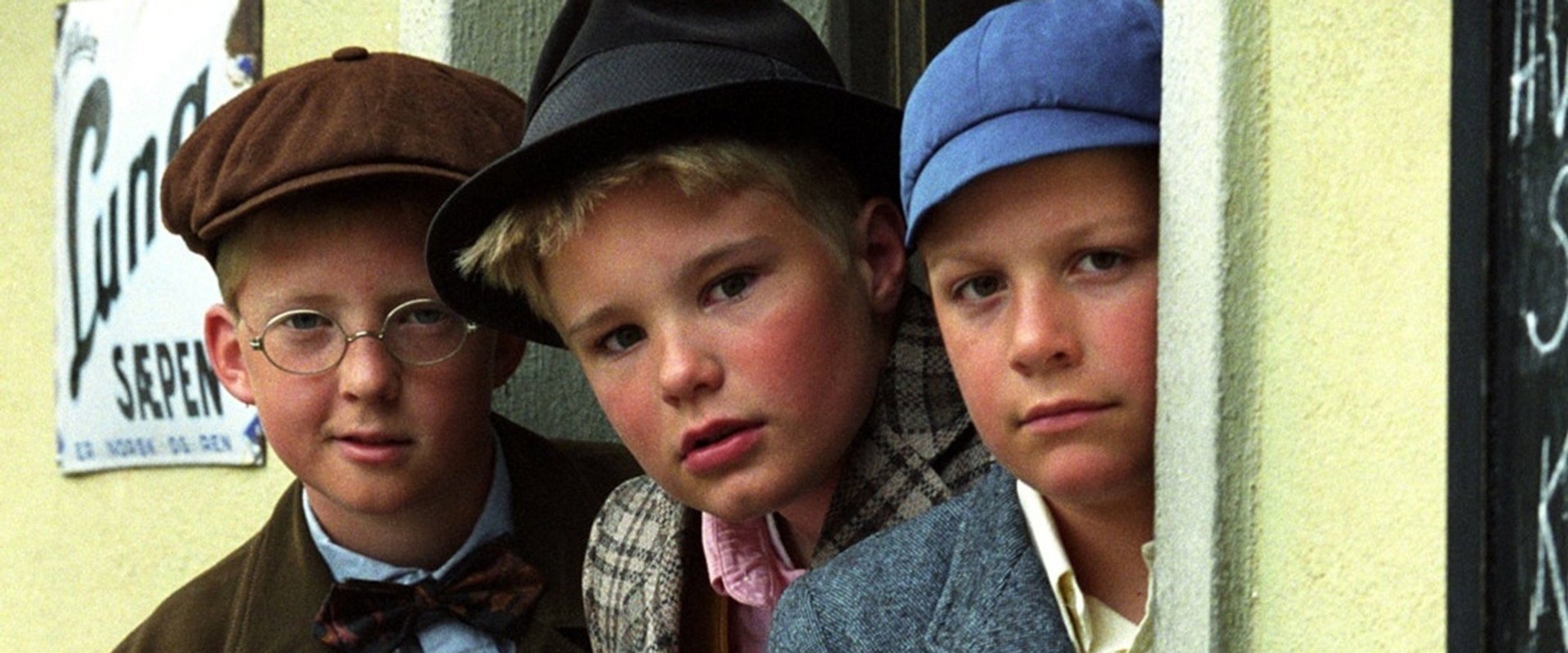 The Junior Olsen Gang Goes Submarine backdrop