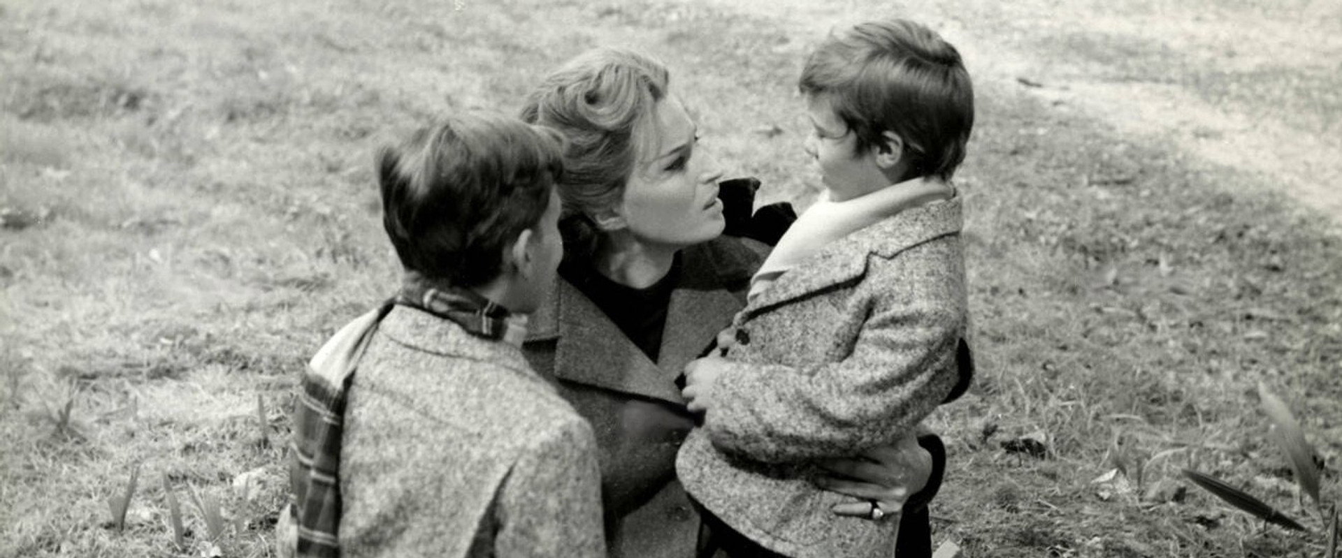 The Verona Trial backdrop