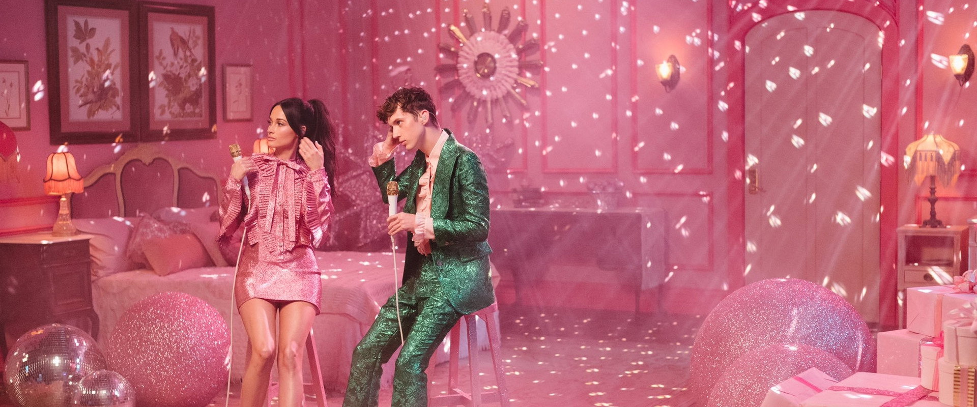 The Kacey Musgraves Christmas Show backdrop