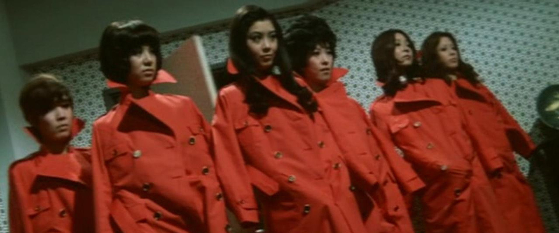 Delinquent Girl Boss: Worthless to Confess backdrop