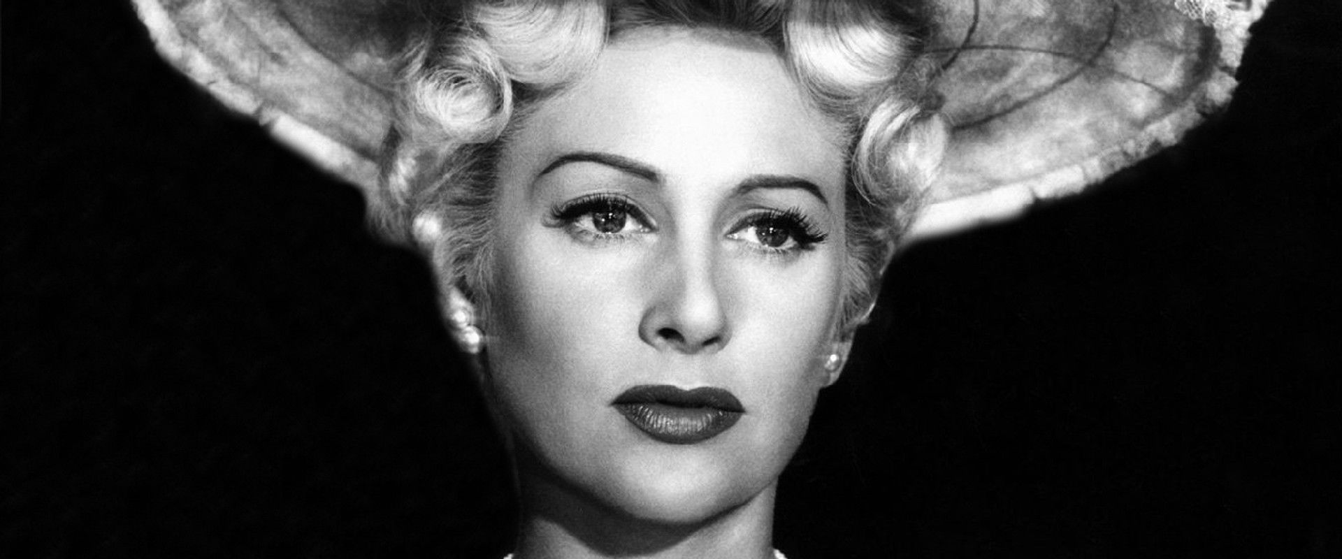 Dear Caroline backdrop