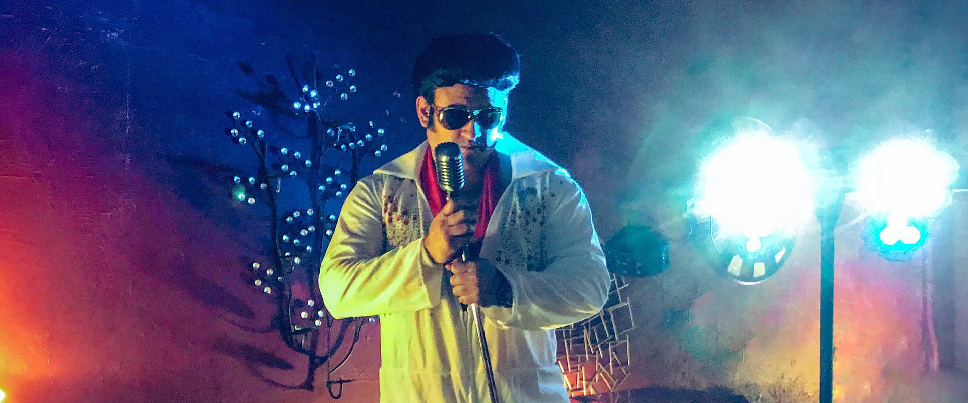 Vegas Is Calling backdrop