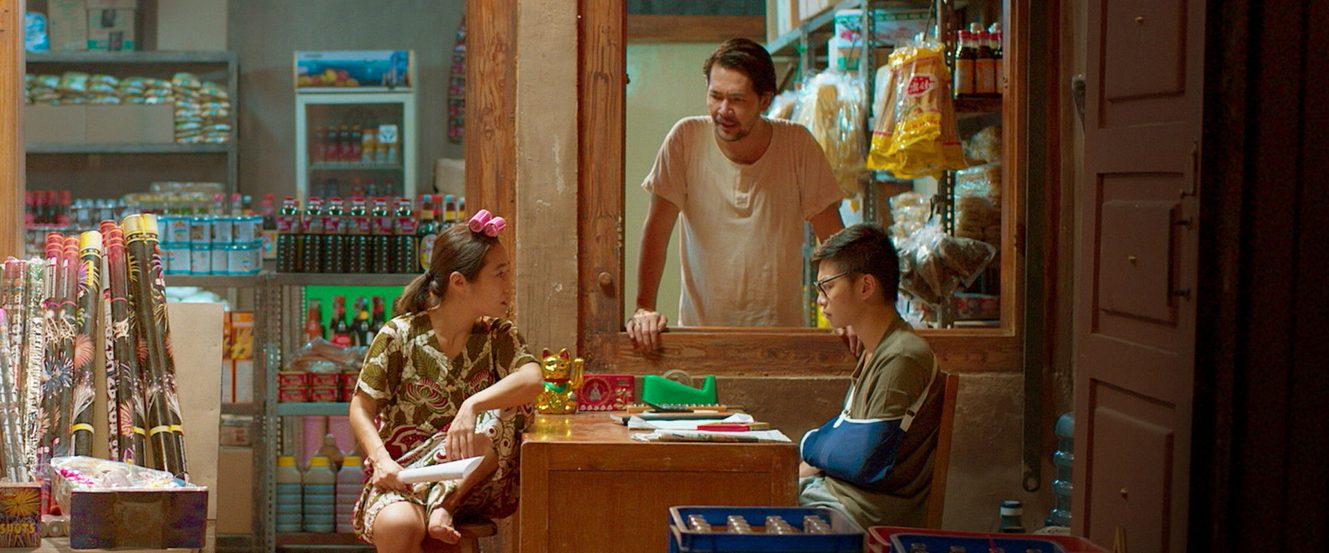 Micin Generation vs Kevin backdrop