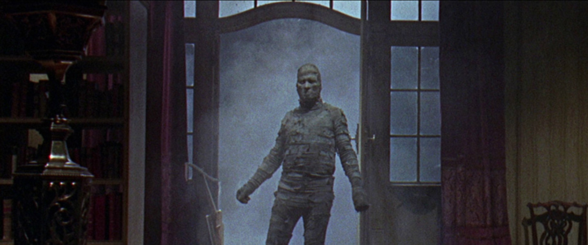 The Curse of the Mummy's Tomb backdrop