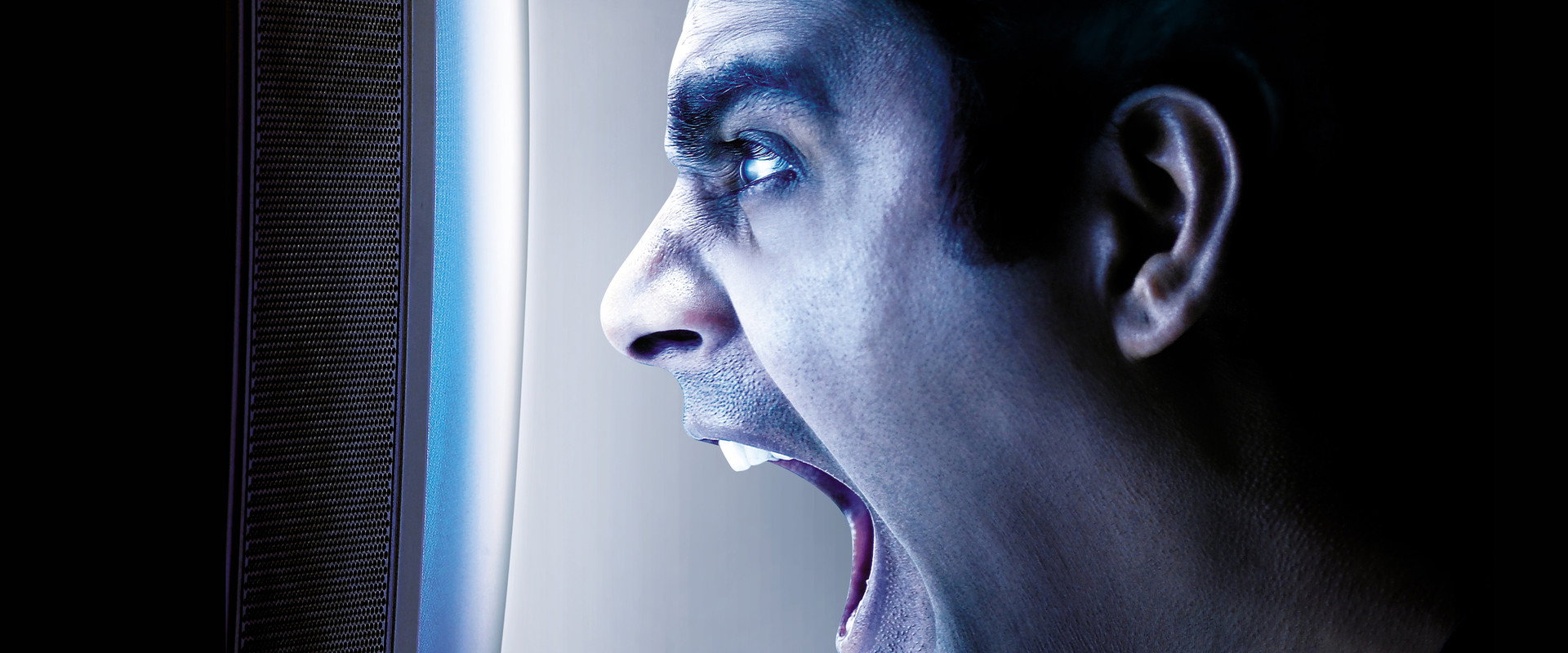 Yavarum Nalam backdrop